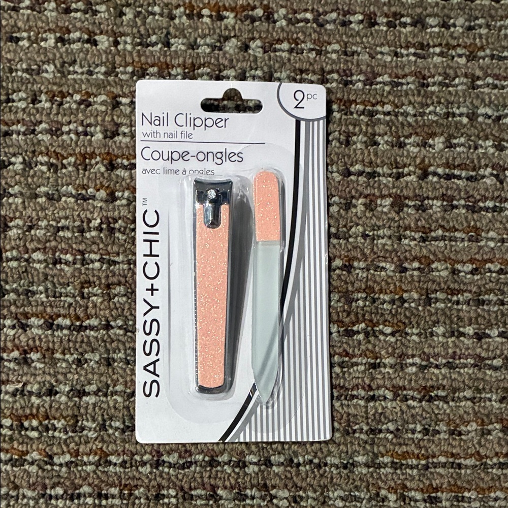 5/$25 Nail Clipper with File - Pink NWT sparkling pink shiny cute gift